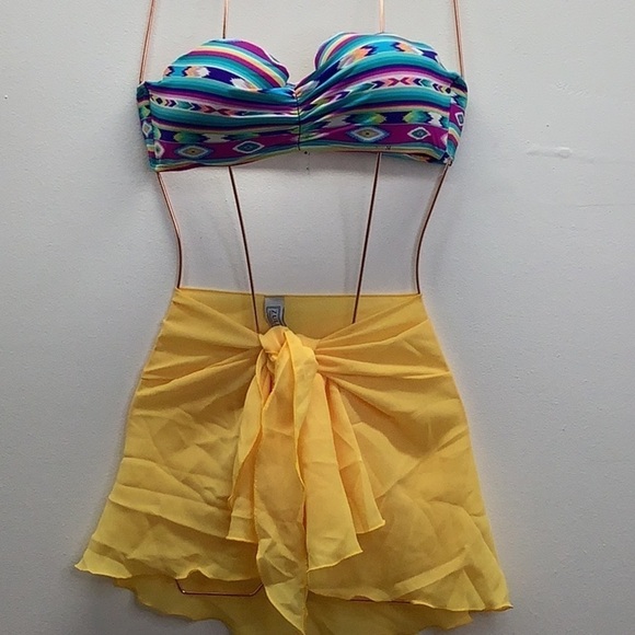 Hula Honey Size Medium Strapless Bikini Top & Zuliana Yellow Sarong. New - Picture 1 of 4